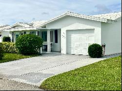 121 SW 13th Street, Boynton Beach FL 33426