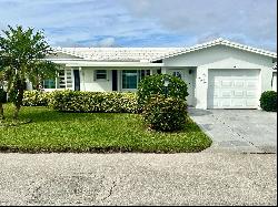 121 SW 13th Street, Boynton Beach FL 33426