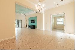 7798 Martino Cir, Naples FL 34112