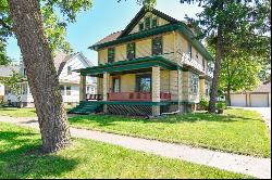 220 N MICHIGAN Street, De Pere WI 54115