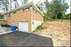 351 Buttermilk Hollow Rd, North Huntingdon PA 15642