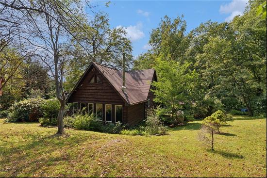 2745 Indian Head Rd, Saltlick Twp PA 15622