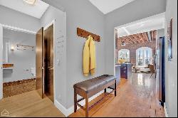 2332 S MICHIGAN Avenue #305, Chicago IL 60616