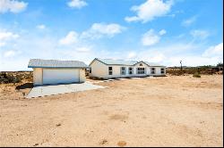 423 Delgada Avenue, Yucca Valley CA 92284