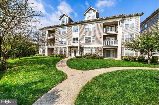 8813 Stone Ridge Circle #101, Pikesville MD 21208