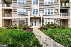 8813 Stone Ridge Circle Unit 101, Pikesville MD 21208