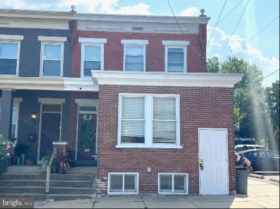 524 N Plum Street, Lancaster PA 17602