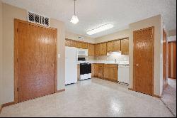 3633 Pheasant Lane Unit 6, Waterloo IA 50701