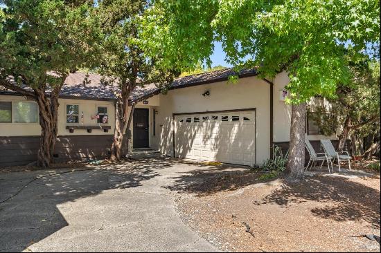 3563 Hoen Avenue, Santa Rosa CA 95405