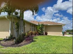 4306 Garden Boulevard, Cape Coral FL 33909