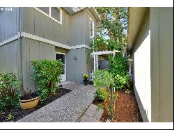 1500 Norkenzie Rd #58, Eugene OR 97401