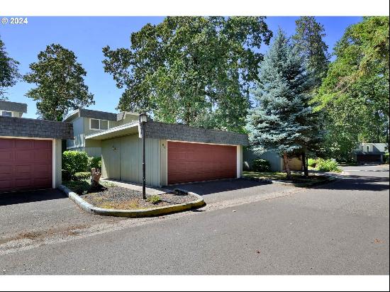 1500 Norkenzie Rd #58, Eugene OR 97401