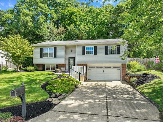 1644 Harvest Hill Drive, Plum Boro PA 15239