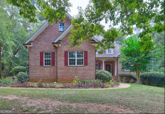 110 Berry Court, McDonough GA 30252