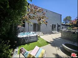 2903 Nichols Canyon Road, Los Angeles CA 90046