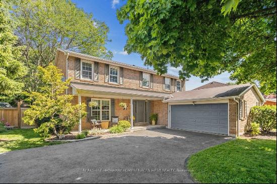 263 Royal Albert Crt, Oakville ON L6H3A7