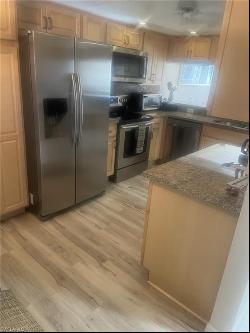 20121 Ian Ct. St Unit 109, Estero FL 33928