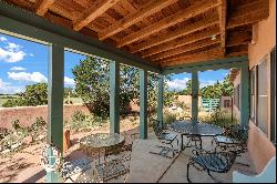 4 Camerada Road, Santa Fe NM 87508