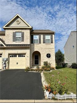 306 Milkweed Drive, Upper Macungie Twp PA 18104