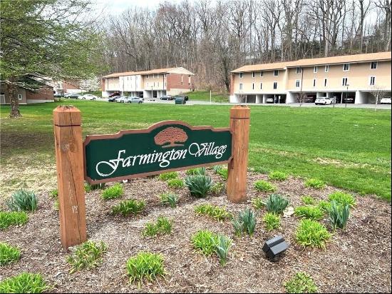 1660 Farmington Avenue #APT 10, Farmington CT 06085