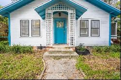 119 NW 11th Street, Gainesville FL 32601