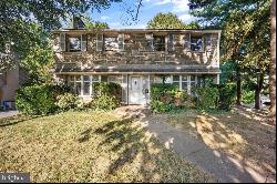 221 Melrose Circle, Merion Station PA 19066