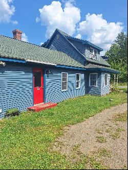 678 Bog Road, Jackson ME 04921