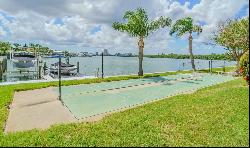 31 Island Way #907, Clearwater Beach FL 33767