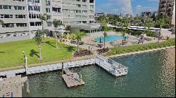 31 Island Way #907, Clearwater Beach FL 33767