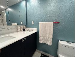 2899 Collins Ave Unit 1610, Miami Beach FL 33140