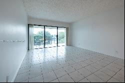 230 Lakeview Dr Unit 309, Weston FL 33326