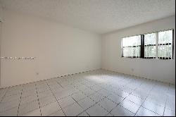 230 Lakeview Dr Unit 309, Weston FL 33326