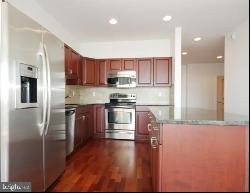 901 N Penn Street Unit F1405, Philadelphia PA 19123