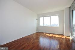 901 N Penn Street Unit F1405, Philadelphia PA 19123