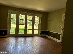 1163 State Road Unit CHELWOOD COTTAGE, Bensalem PA 19020