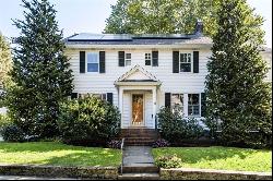 32 Middlecot Street, Belmont MA 02478