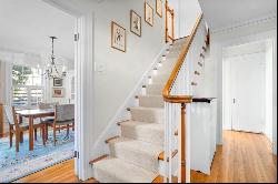 32 Middlecot Street, Belmont MA 02478