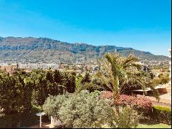 Seafront Apartment for Sale in Denia, Club Nautico Area, Dénia 03700