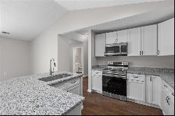 750 Hidden Ridge Ct Unit 302, South Park PA 15129