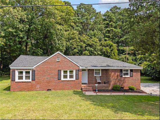 1822 Head of River Road, Chesapeake VA 23322