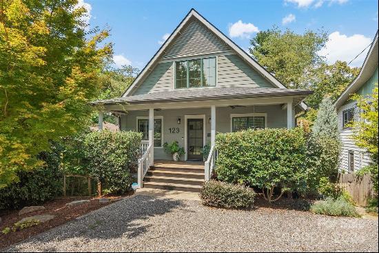 123 Brucemont Circle, Asheville NC 28806