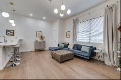 3015 Bryan Street #2H, Dallas TX 75204