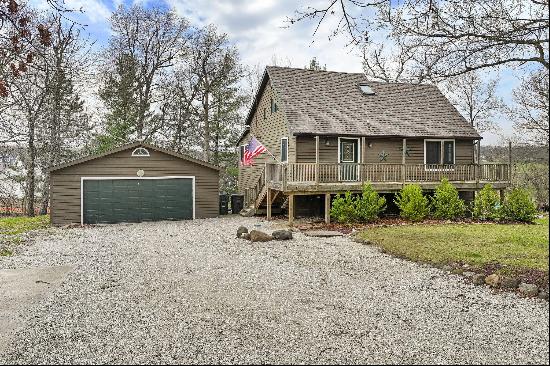 W3797 Lakeview Park Dr, Lake Geneva WI 53147