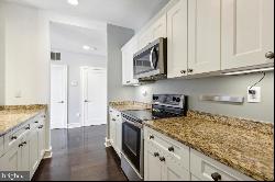 201 N 8th Street Unit 808, Philadelphia PA 19106