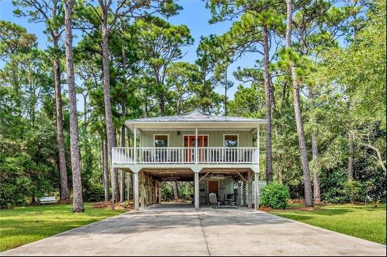 808 Itasca Place, Dauphin Island AL 36528