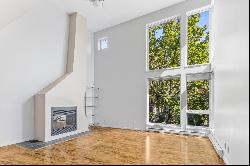 3776 3778 Av. Laval, Montréal (Le Plateau-Mont-Royal) QC H2W2H7