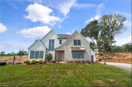 553 Brookberry Farm Circle, Winston-Salem NC 27106