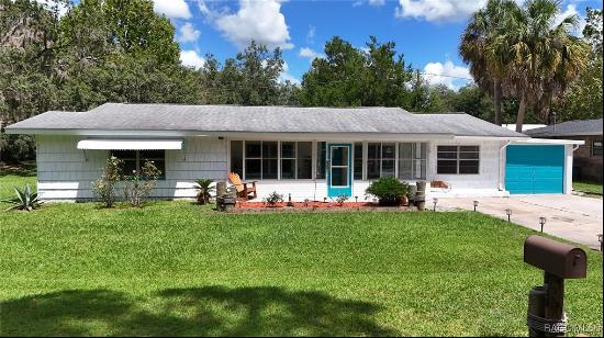 757 NE 12th Street, Crystal River FL 34428