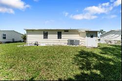 9648 SE 167th Place, Summerfield FL 34491