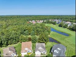 35 Shadow Creek Court, Jackson NJ 08527